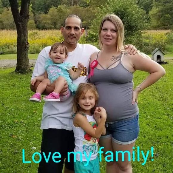 Meet your Posher, Tiffany - Picture 1 of 1